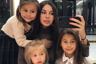 «Возраст великой нехочухи»: Оксана Самойлова пожаловалась на младшую дочь «Возраст великой нехочухи»: Оксана Самойлова пожаловалась на младшую дочь