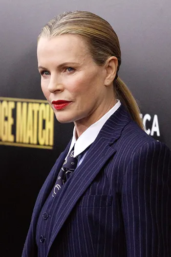 ким бейсингер пластика