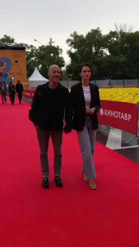 Нажми и смотри Нажми и смотри