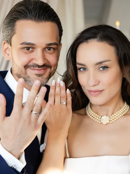 Беркели Овезов и Виктория Дайнеко отмечают первую годовщину свадьбы