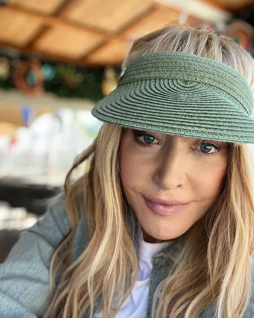 Алла Пугачева живет в эмиграции Алла Пугачева живет в эмиграции