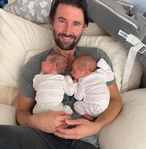 Брендон Дженнер с сыновьями