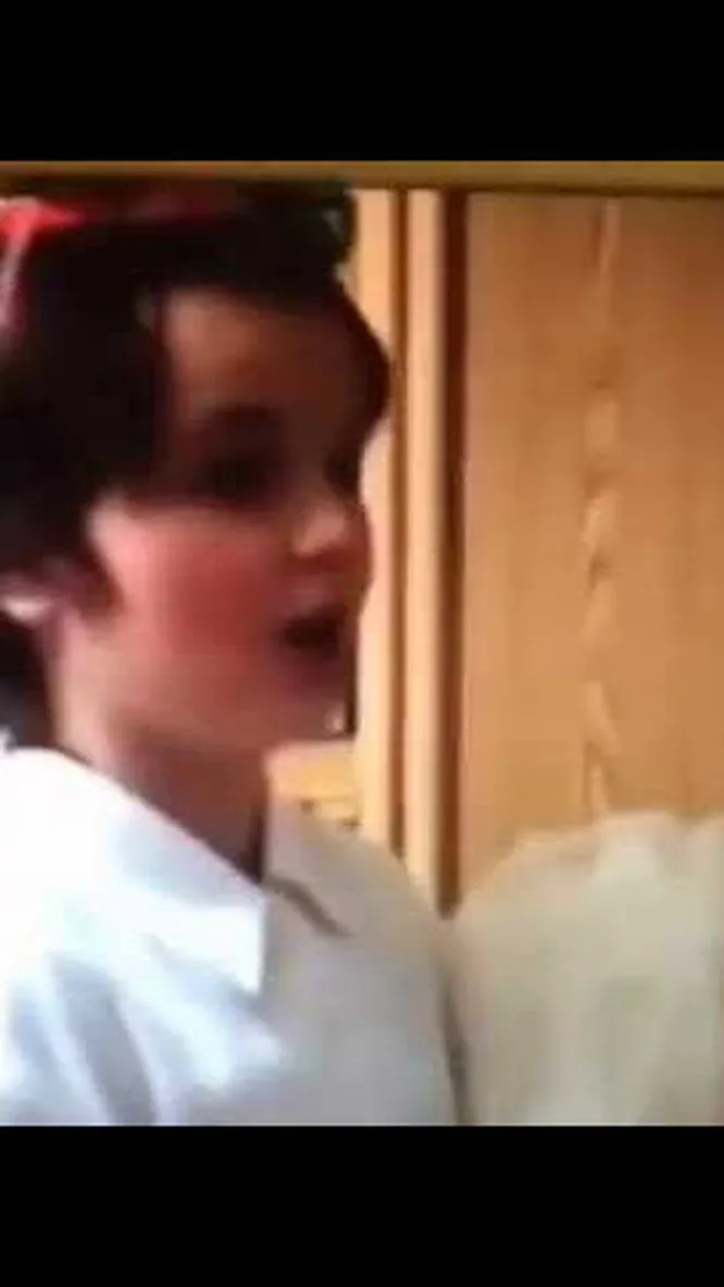 Нажми и смотри