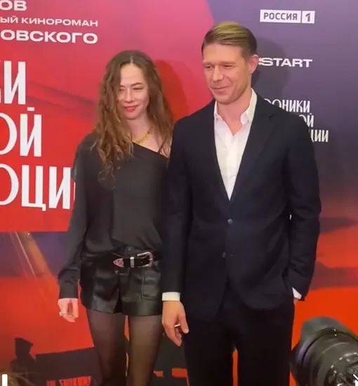 Никита Ефремов с сестрой Верой Никита Ефремов с сестрой Верой
