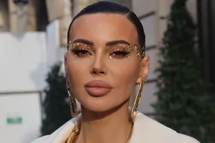 «Новый год, новый дом и новая я»: Оксана Самойлова показала, как отмечает день рождения после развода