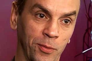 «Попал в больницу с пневмонией»: названа причина смерти актера сериала «33 квадратных метра» Василия Антонова