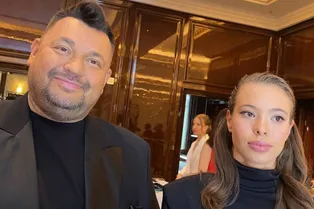 «Я буду всех отстреливать из берданки»: Сергей Жуков пригрозил ухажерам дочери «Я буду всех отстреливать из берданки»: Сергей Жуков пригрозил ухажерам дочери