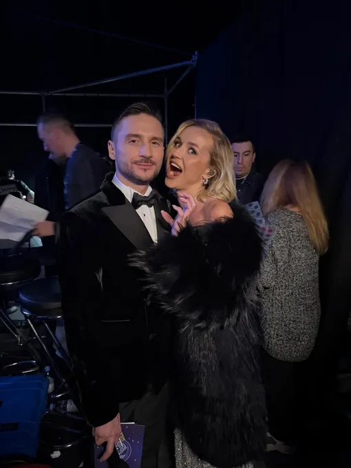 Полина Гагарина назвала себя ярой поклонницей Сергея Лазарева