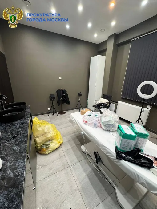 Кабинет частной клиники, где Юлии Бурцевой сделали смертельную инъекцию Кабинет частной клиники, где Юлии Бурцевой сделали смертельную инъекцию