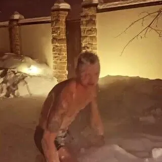 Нажми и смотри