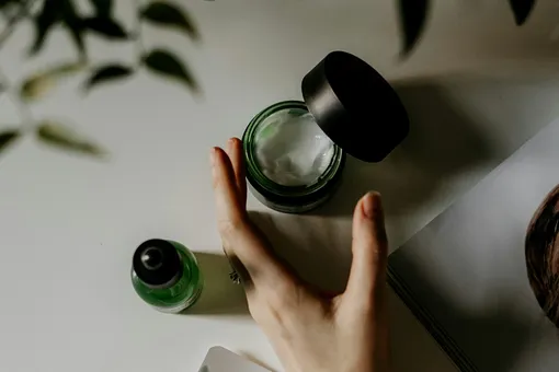 что не подходит для жирной кожи