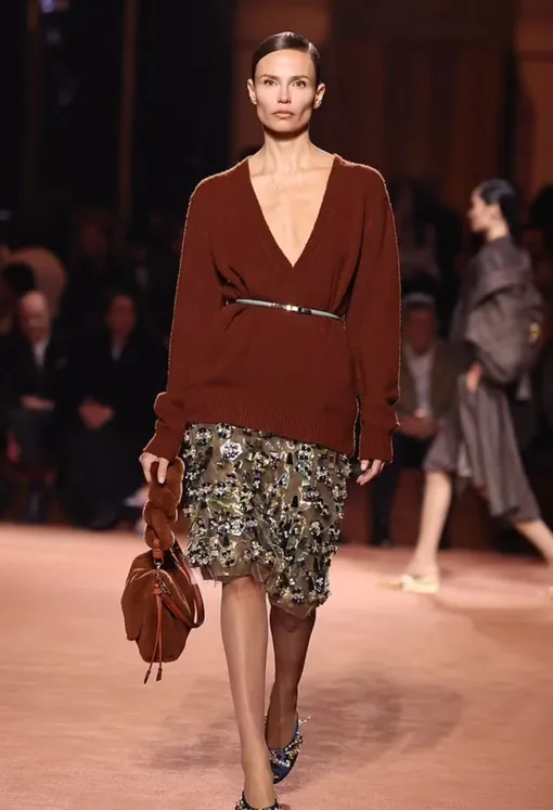 Наташа Поли на показе Fendi Наташа Поли на показе Fendi