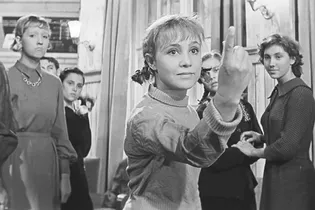 Тест для киноманов: угадай известную советскую комедию по последнему кадру! Тест для киноманов: угадай известную советскую комедию по последнему кадру!