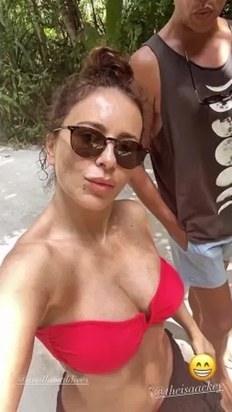 Нажми и смотри