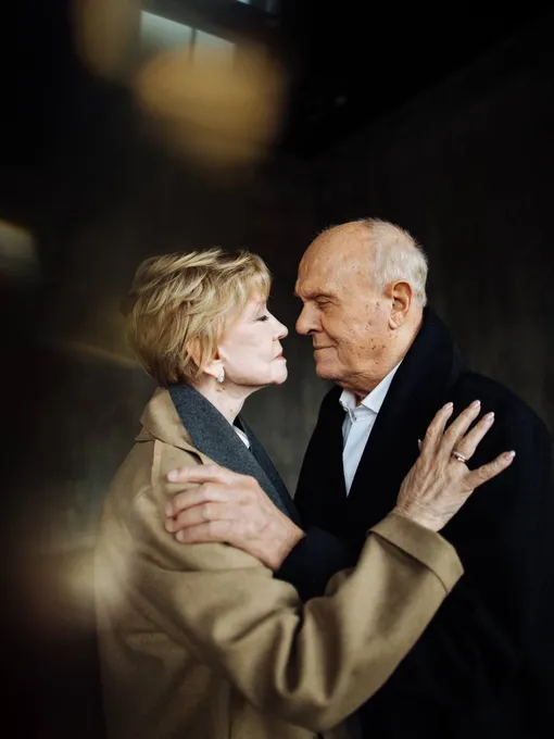 Вера Алентова тяжело переживала смерть супруга