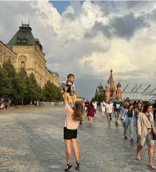 Мария Сотникова с сыном Мария Сотникова с сыном