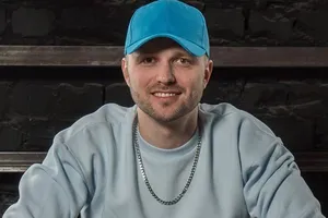 Суд в Москве запретил оправдывающее изнасилование женщин видео психолога Станислав Глушакова