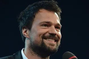 «Я батя»: Данила Козловский показал нежное фото с новорожденной дочерью