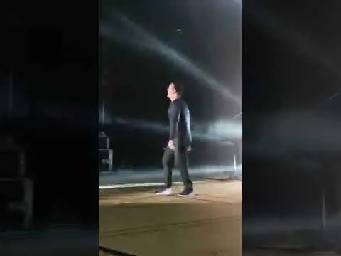 Нажми и смотри