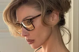 «Покаяние в платочке» завершено: Настя Ивлеева впервые после «голой вечеринки» показала фигуру в нижнем белье