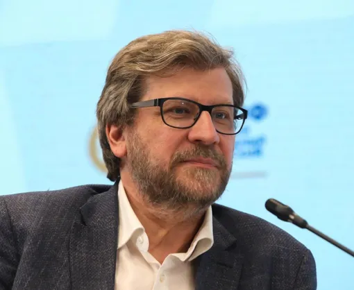 Федор Лукьянов ответил Юрию Назарову Федор Лукьянов ответил Юрию Назарову