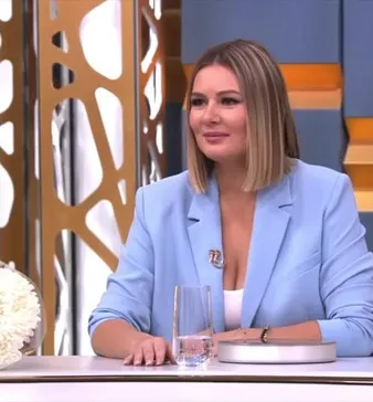 Нажми и смотри