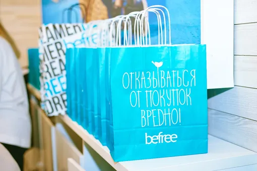 ПЕРВЫЙ ФЛАГМАНСКИЙ МАГАЗИН BEFREE в Петербурге ПЕРВЫЙ ФЛАГМАНСКИЙ МАГАЗИН BEFREE в Петербурге