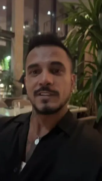 Нажми и смотри