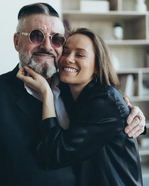 Катерина Ковальчук поздравила отца