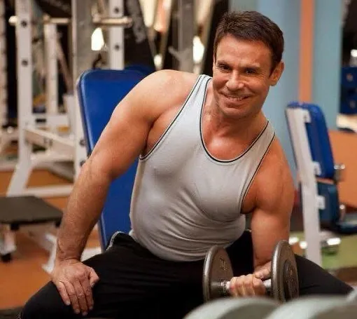 Ефим Шифрин находится в отличной физической форме Ефим Шифрин находится в отличной физической форме