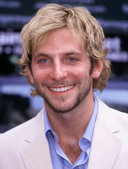 Брэдли Купер в 2001 году Брэдли Купер в 2001 году