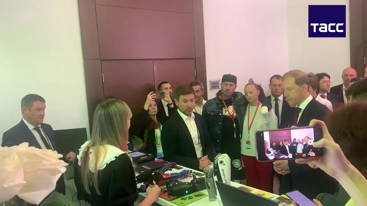 Нажми и смотри Нажми и смотри