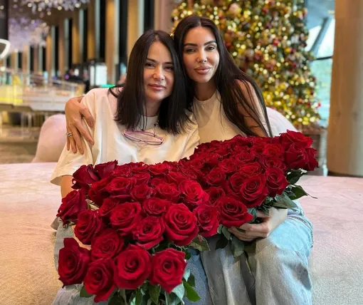 Оксана Самойлова с мамой