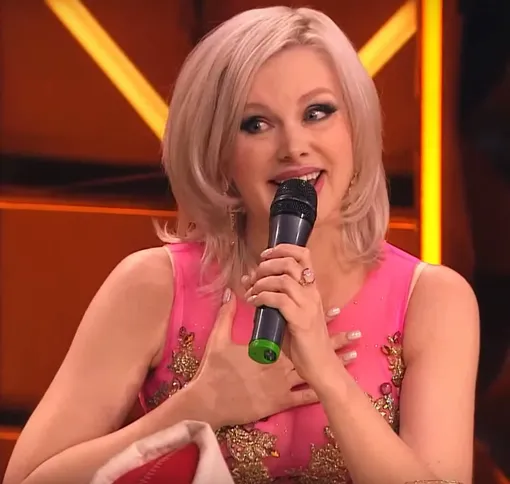 Певица Натали в студии шоу «Привет, Андрей!» поблагодарила турецкого актера Эмре Алтуга