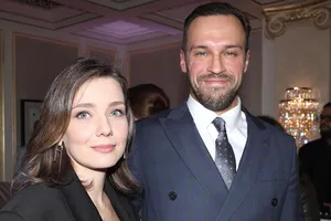 Звезда сериала «Универ» Елена Полянская и актер из «Золотого дна» Павел Попов стали родителями второй раз Звезда сериала «Универ» Елена Полянская и актер из «Золотого дна» Павел Попов стали родителями второй раз