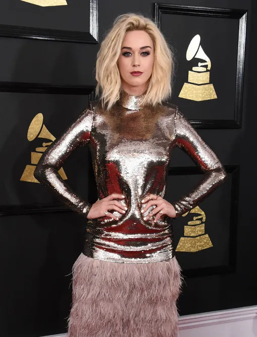 Кэти Перри на «Грэмми» 2017 Кэти Перри на «Грэмми» 2017