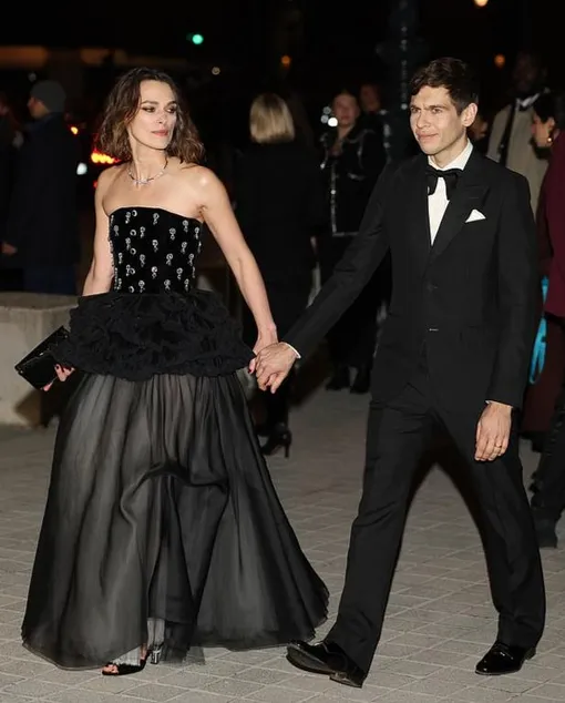 Кира Найтли прибыла на торжество с мужем Джеймсом Райтоном