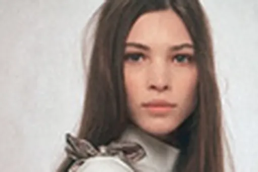 Платок превращается Платок превращается