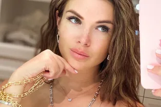 «Думала, будет хуже»: Катя Жужа показала живот после родов «Думала, будет хуже»: Катя Жужа показала живот после родов