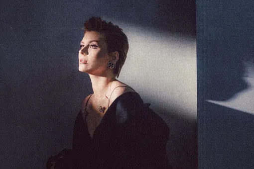 SHENA? перепела рок-хит Дианы Арбениной SHENA? перепела рок-хит Дианы Арбениной