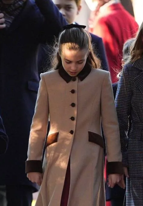 Принцесса Шарлотта в Сандрингеме