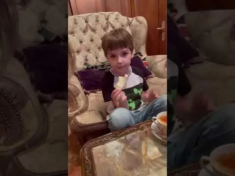 Нажми и смотри