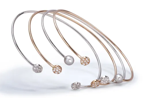 Новый бренд представлен в Piu Bello: украшения Gold&Roses Новый бренд представлен в Piu Bello: украшения Gold&Roses