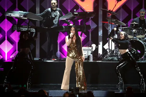 Деми Ловато