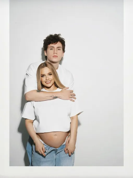 Александр Ясюкевич и Анна Маковская сообщили радостную новость Александр Ясюкевич и Анна Маковская сообщили радостную новость