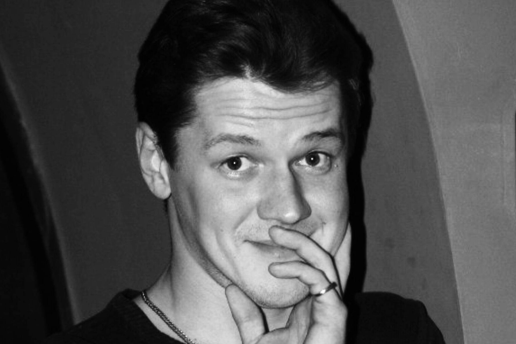 Ушел из жизни в 42 года актер сериалов и певец Денис Верягин