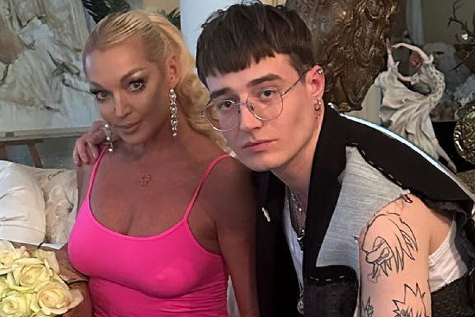 Жетілген әйелдердің есектері мен писькилерінің фотосуреттері Орыс медбикелерінің минет суреттері