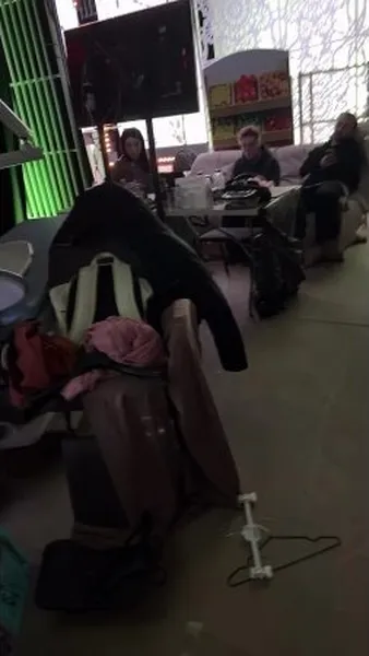 Нажми и смотри