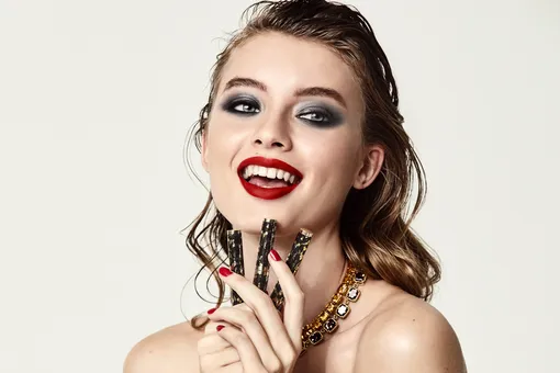 Акцент на губы: Dolce & Gabbana представляет роскошную новинку Passionlips Акцент на губы: Dolce & Gabbana представляет роскошную новинку Passionlips