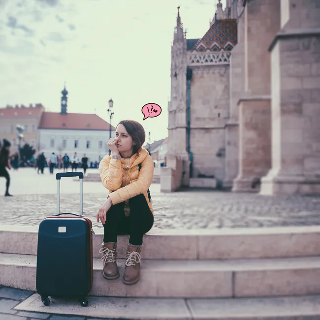 Украли документы за границей: как себя вести и что делать